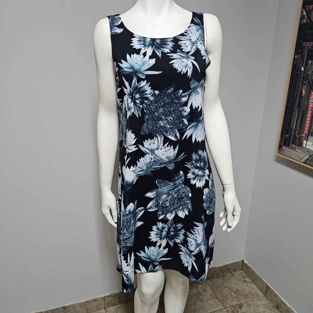 Philosophy KeyHole Back Sleeveless Black Floral Shift Dress Size Small